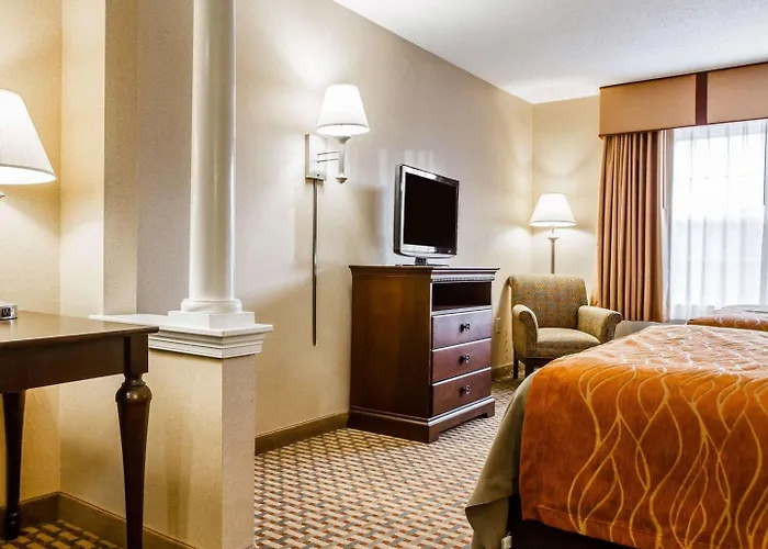 Comfort Inn & Suites Scarborough-Portland